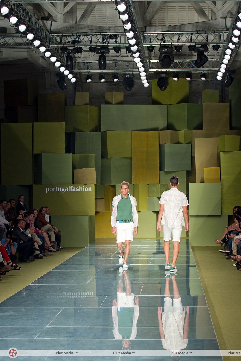 Portugal Fashion Week Spring/Summer 2012 - Vicri - Runway | Picture 109812
